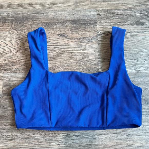 Wilo The Label Other - Wilo Vibrant Blue Ribbed Sports Bra